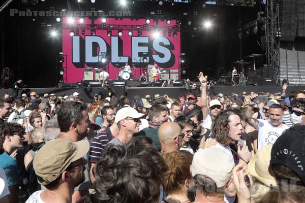 IDLES - 2019-07-06 - HEROUVILLE SAINT CLAIR - Chateau de Beauregard - Scene Beauregard - 